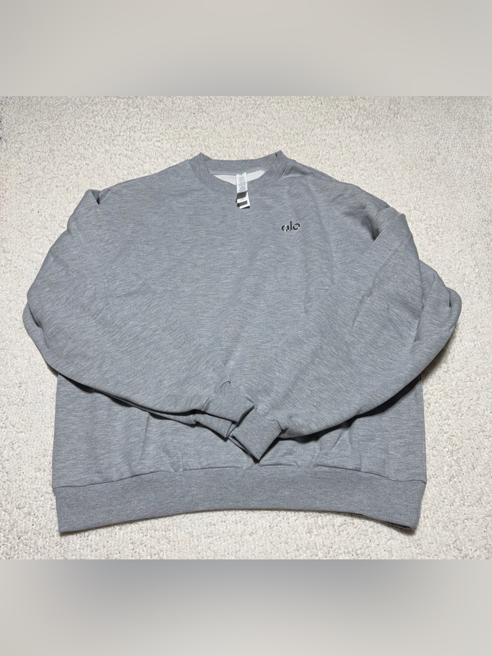 Alo Yoga Accolade Crew Neck Pullover Athletic Heather Grey Size M NWT